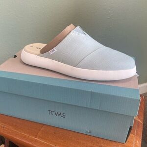 Toms Alpargata Mallow Mule Sneaker 9.5 Blue Casual Vacation Comfortable Slip On